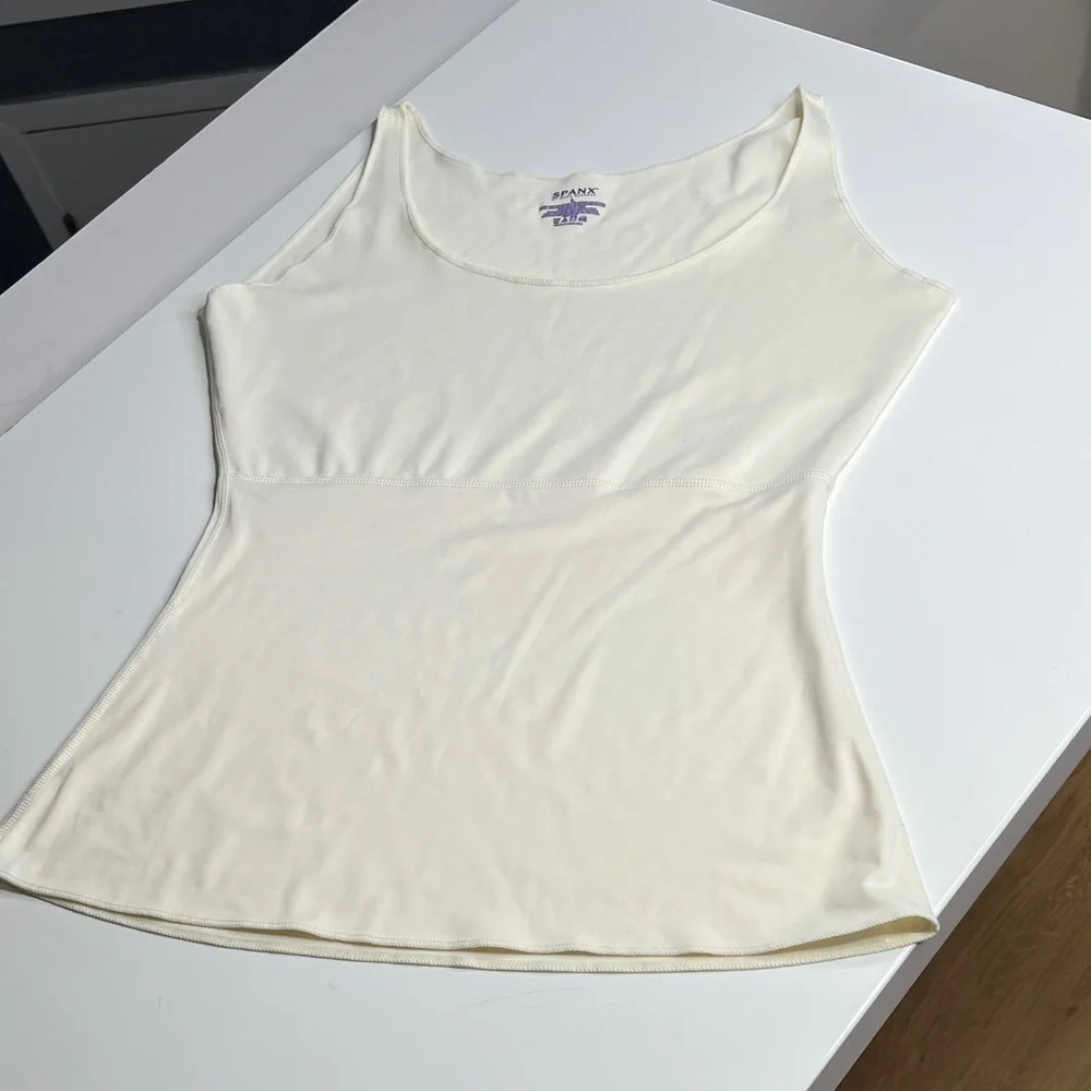 Spanx Sz L Hide & Sleek All Around Body Smoothing Camisole Tank Top